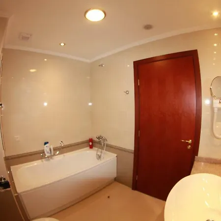 Aparthotel Downtown 3*