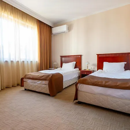 Downtown Aparthotel