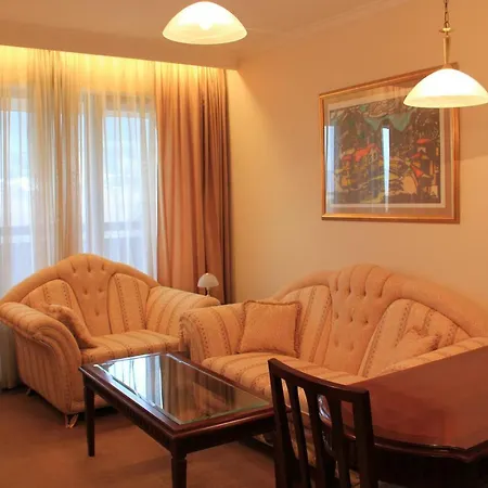 Downtown Aparthotel Bansko