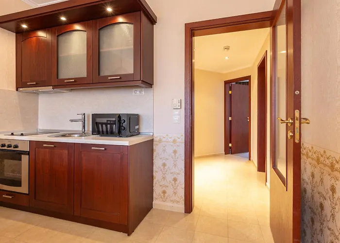 Downtown Hotel de apartamente 3*