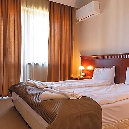 Downtown Apart Otel