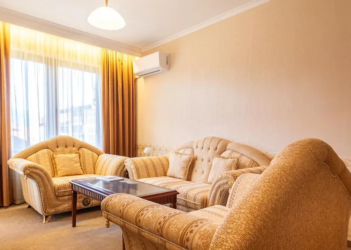 Downtown Апарт-готель 3*